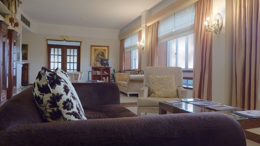 Golden Tulip Porto Gaia Hotel Вила Нова ди Гая Екстериор снимка