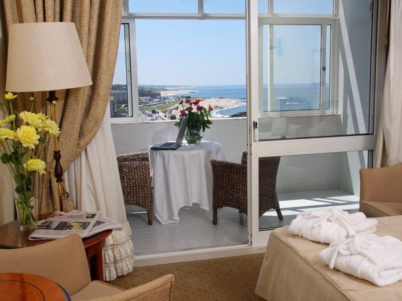 Golden Tulip Porto Gaia Hotel Вила Нова ди Гая Екстериор снимка